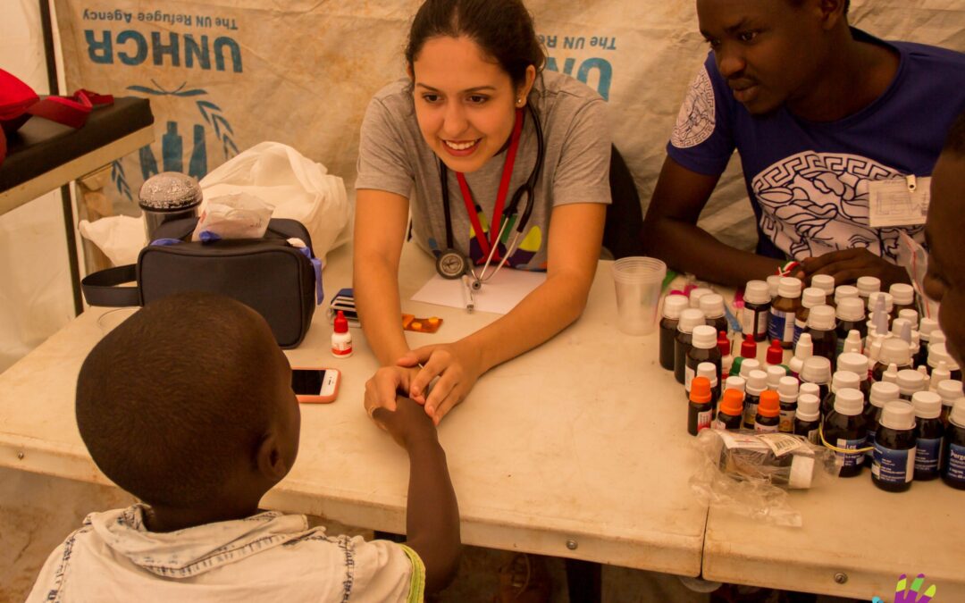 Fraternidade sem Fronteiras precisa de médicos para atendimentos durante caravanas aos projetos em países africanos