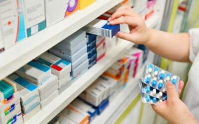 Entenda as novas regras da Anvisa para rótulos de medicamentos, visando mais segurança aos pacientes
