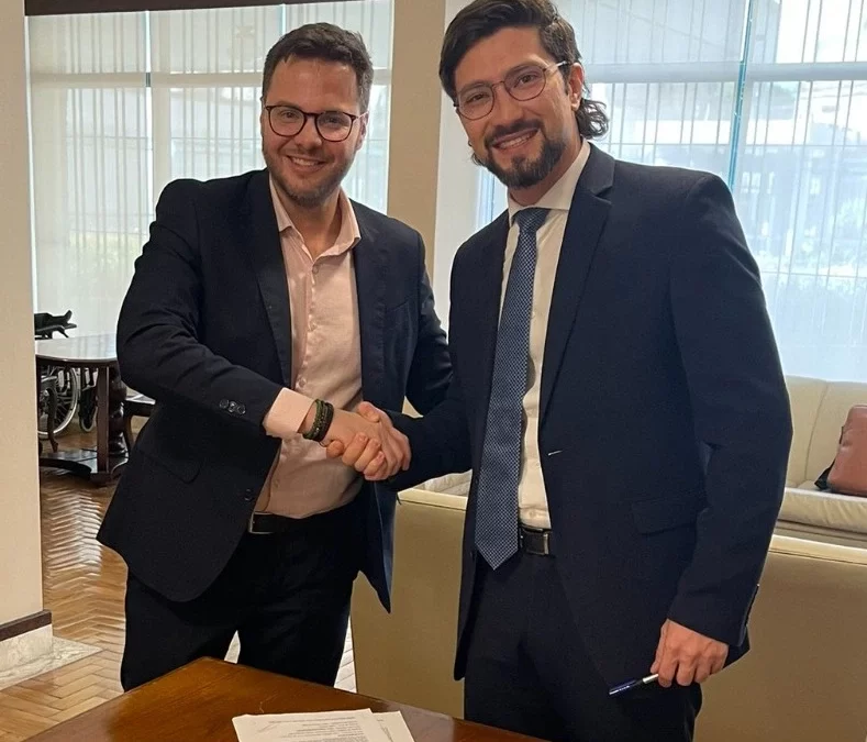 Firmado Acordo de Cooperação entre IES e Associação de Defesa dos Beneficiários de Planos de Saúde