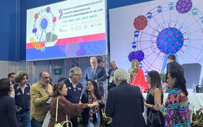 Ministro Padilha anuncia entrega de dossiê que prevê eliminação da transmissão vertical do HIV