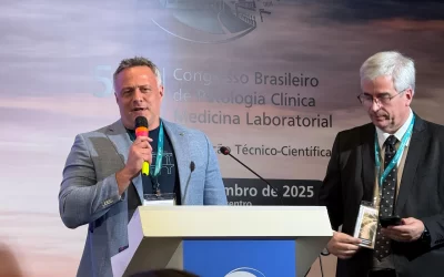 Delegação brasileira da ADLM se reúne durante o 57º CBPC