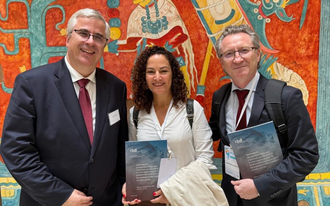 CBDL lança obra especial sobre Resistência Antimicrobiana (RAM) durante Reunião Regional Américas e Caribe sobre Resistência aos Antimicrobianos (RAM), em Brasília