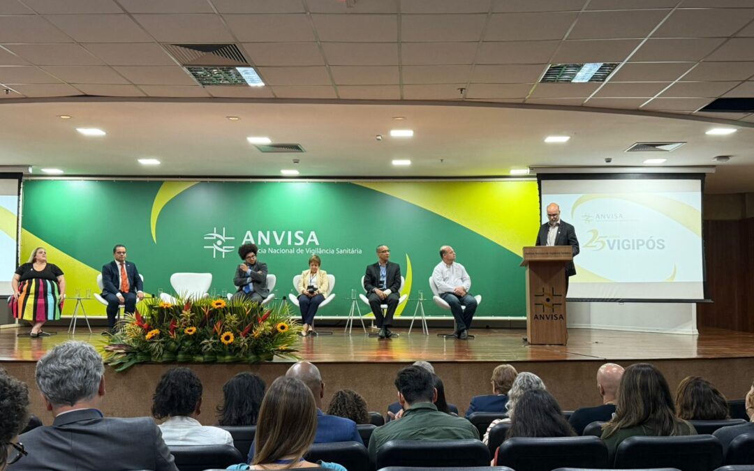 Fim de maio e começo de junho da CBDL teve celebração do Vigipós da Anvisa, II Simpósio Vacinas & Vacinação Pela Saúde Universal e Congresso de Biomedicina